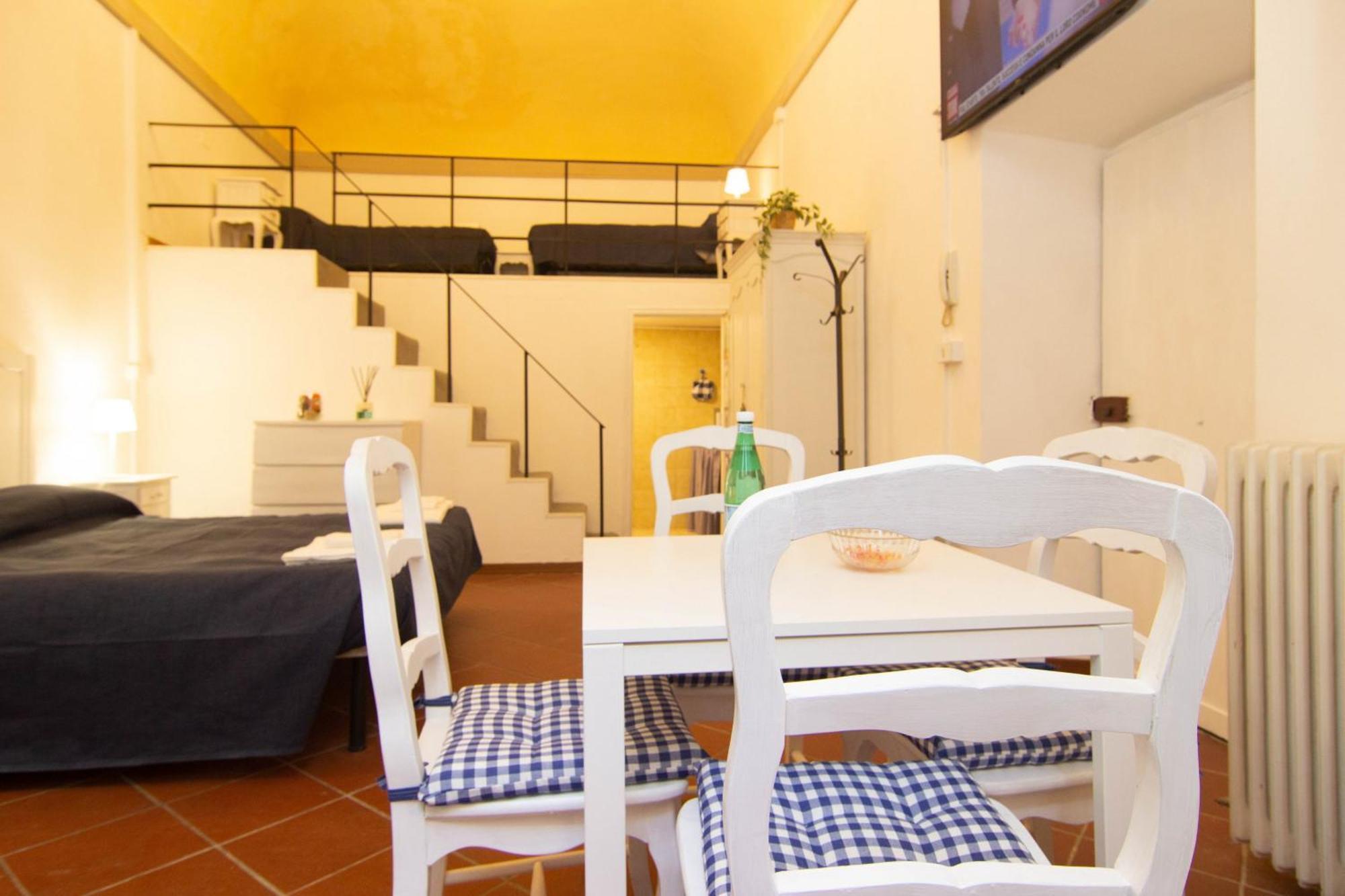 Nel Cuore Di PisaMonolocale In Palazzo Storico. Eksteriør billede